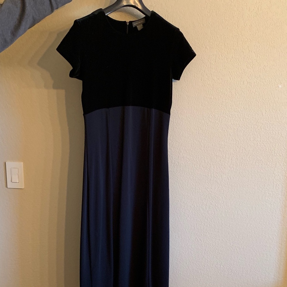 Velvet & Matte Jersey Midi Dress - Size Medium